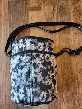 HydroJug Black White Tie Dye Pattern Neoprene Water Bottle Sleeve